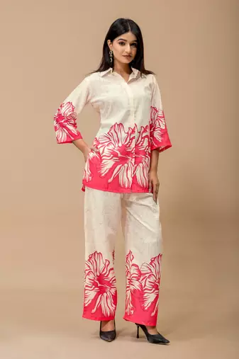 White & pink floral printed cotton co-ord set for women