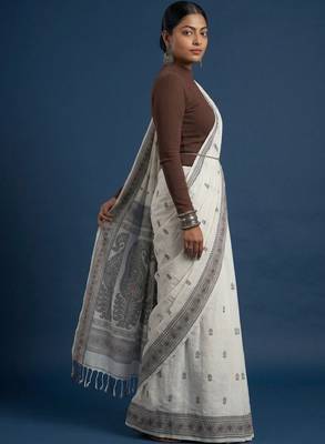 white printed pure cotton kasavu saree with unstitched blouse 2