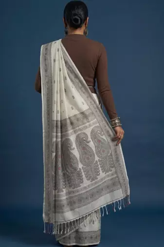 Women printed pure cotton kasavu saree with unstitched blouse