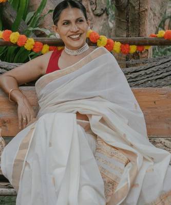 off white pure cotton handloom kasavu saree with zari design 1