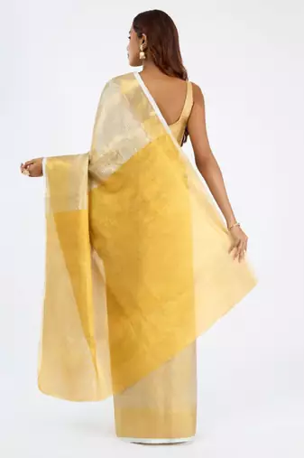 Mallipoo geometric woven design zari semi silk kasavu saree
