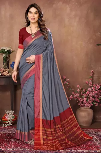 Kasavu saree