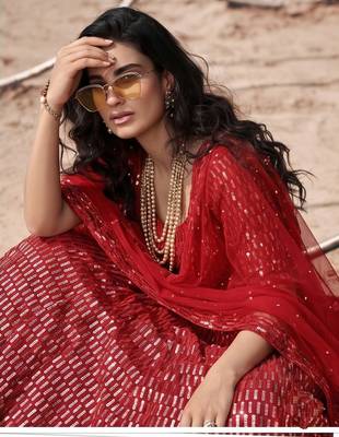 Red net lehenga with un-stitched blouse 2