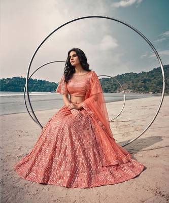 Red net lehenga with un-stitched blouse party wedding wear 2