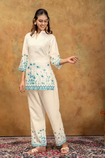 White & blue floral printed cotton co-ord set for women