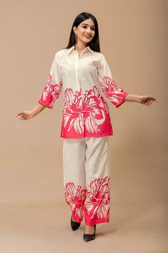 White & pink floral printed cotton co-ord set for women