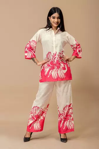 White & pink floral printed cotton co-ord set for women