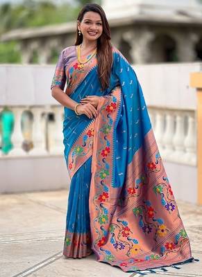 Skyblue silk blend saree with peacock motif zari border 3