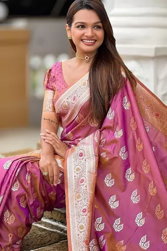 Onionpink soft banarasi silk blend saree with meenakari zari weaving