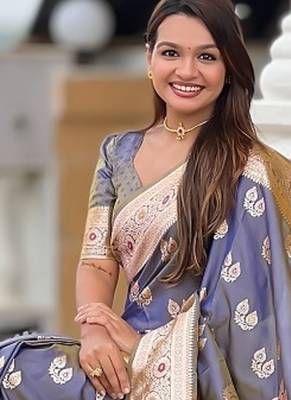 Grey soft banarasi silk blend saree with meenakari zari weaving 4