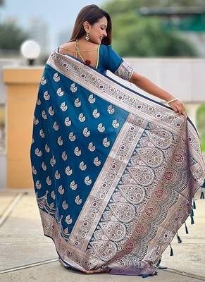 Teal soft banarasi silk blend saree with meenakari zari weaving 2