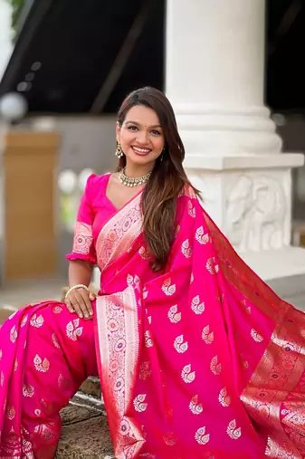 Ranipink soft banarasi silk blend saree with meenakari zari weaving