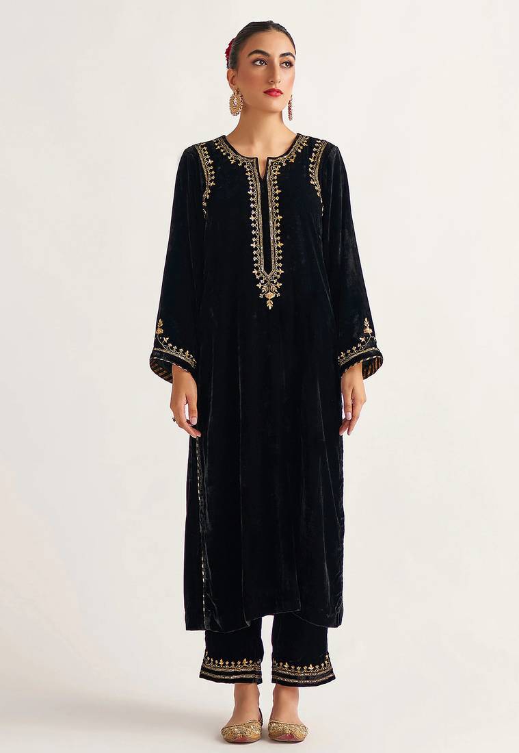 Navy-blue zari & sequins embroidered velvet stitched straight kurta set with pant