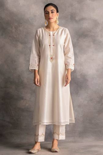 White floral embroidered chanderi silk stitched straight kurta set with pant