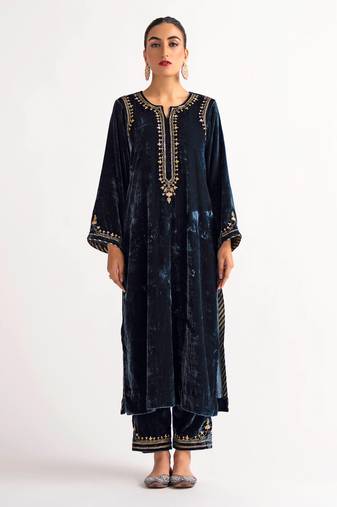Navy-blue zari & sequins embroidered velvet stitched straight kurta set with pant