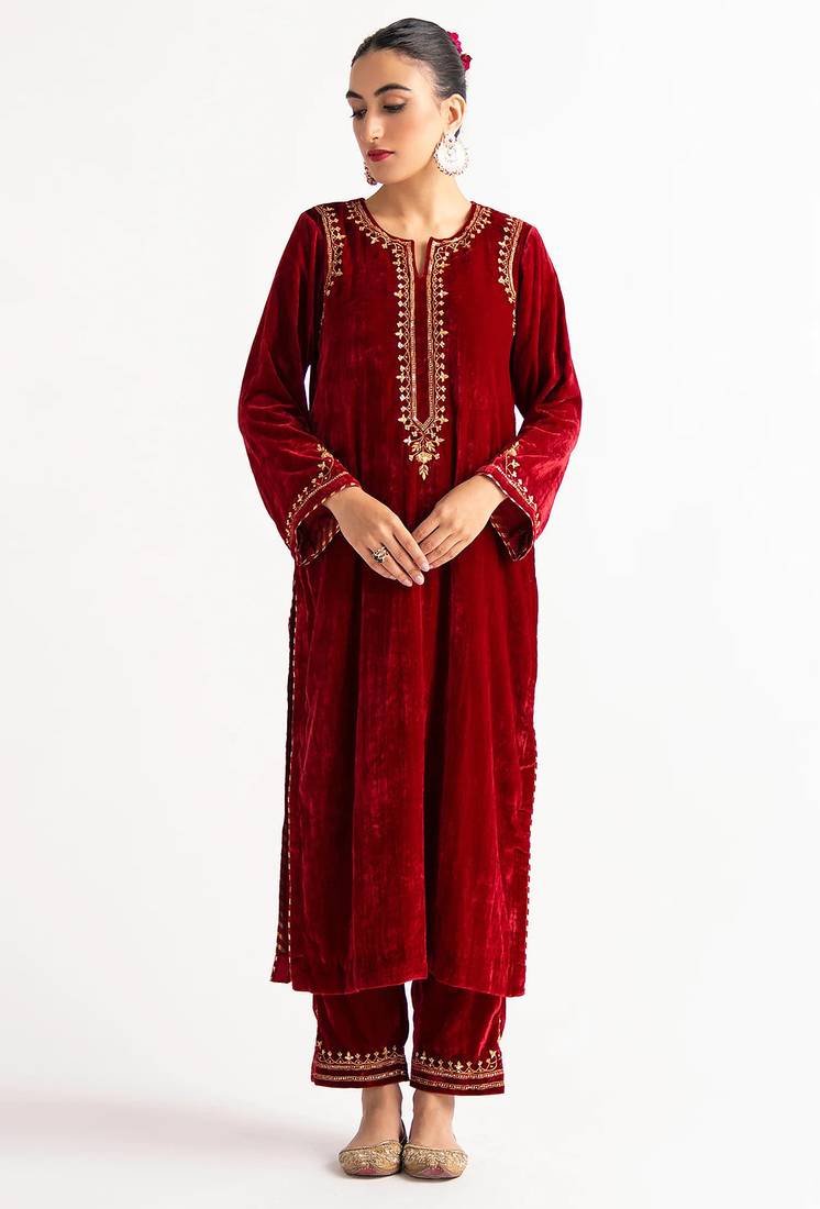 Red zari & sequins embroidered velvet stitched straight kurta set with pant