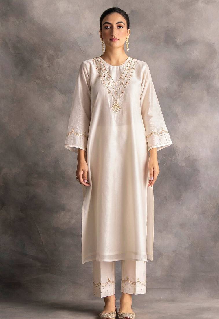 White floral embroidered chanderi silk stitched straight kurta set with pant