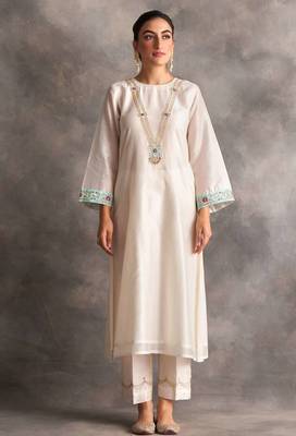 White floral embroidered chanderi silk stitched straight kurta set with pant 1