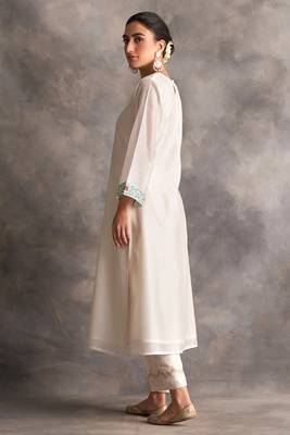 White floral embroidered chanderi silk stitched straight kurta set with pant 2
