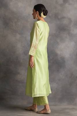 Green floral embroidered chanderi silk stitched straight kurta set with pant 2