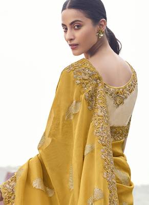 Yellow zari weaving heavy embroidered wedding saree 3