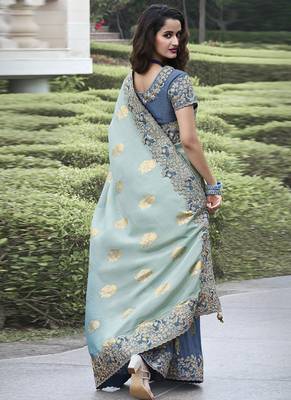 Grey and bottel green silk heavy embroidered wedding saree 3
