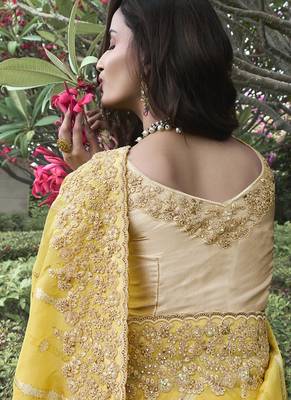 Yellow silk heavy embroidered wedding saree 3