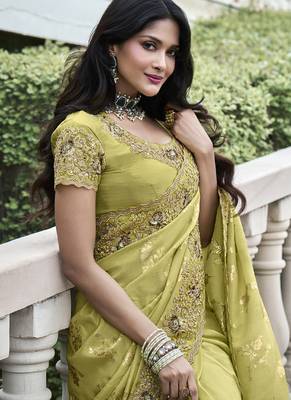 Parrot-green silk heavy embroidered wedding saree 2