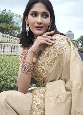 Cream silk heavy embroidered wedding saree 2