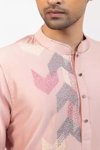Peach pink embroidered chanderi silk kurta set