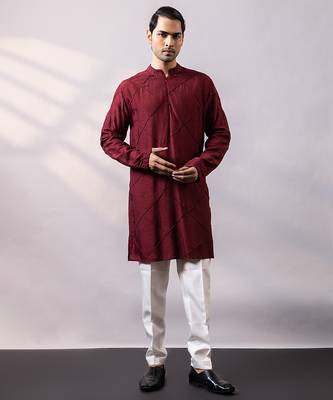 Maroon thread embroidered silk kurta set 2