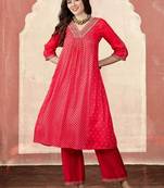 Bandhani printed v-neck a-line kurta & trousers set