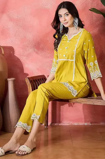 Chikankari embroidered tunic & trousers co-ords