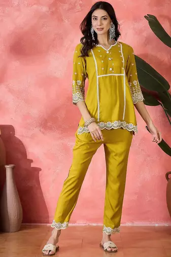 Chikankari embroidered tunic & trousers co-ords