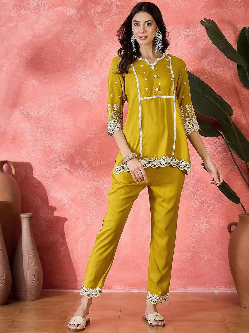 Chikankari embroidered tunic & trousers co-ords