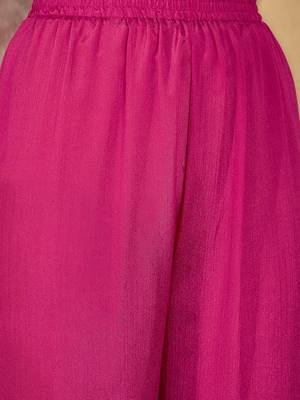 Embroidered sweetheart neck kurta & trousers kurta sets 4