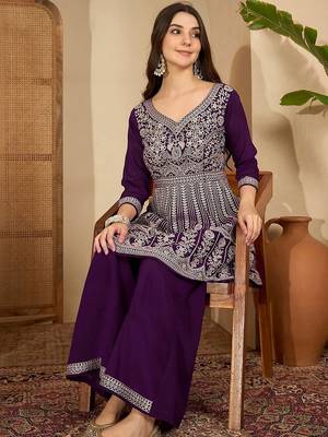 Embroidered v-neck kurta & palazzos 1