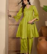 Embroidered v-neck kurta & trousers kurta sets