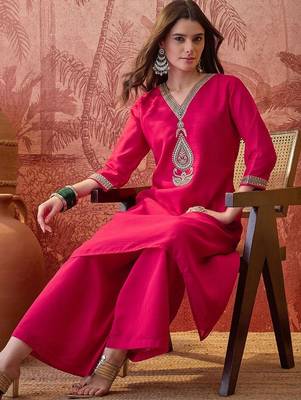Embroidered v-neck kurta & palazzos kurta set 3
