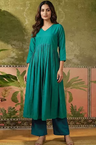 V-neck kurta & trousers kurta set