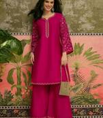 Embroidered v-neck kurta & palazzos