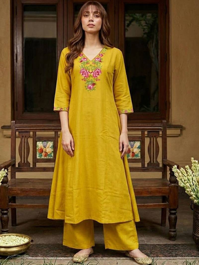 Yoke design v-neck kurta & palazzos