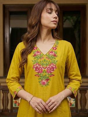 Yoke design v-neck kurta & palazzos 5