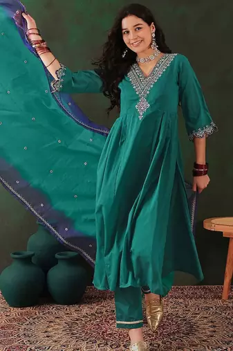 Embroidered kurta & trouser with dupatta
