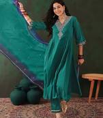 Embroidered kurta & trouser with dupatta