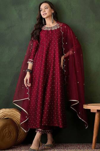 Geometric printed zari & sequinned a-line kurta & palazzo with dupatta