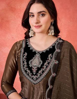 Floral yoke design round neck sequinned a-line kurta with trousers & dupatta 2
