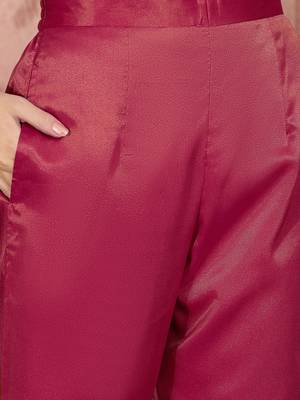 Zari sequence thread embroidered v-neck straight kurta & trousers with dupatta 5