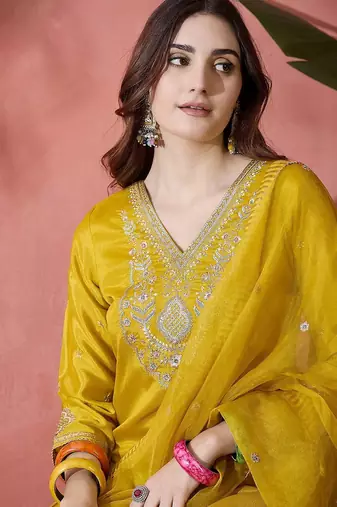 Women ethnic motifs embroidered regular sequinned kurta with trousers & dupatta