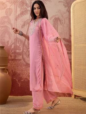 Embroidered v-neck kurta & palazzos kurta set 5